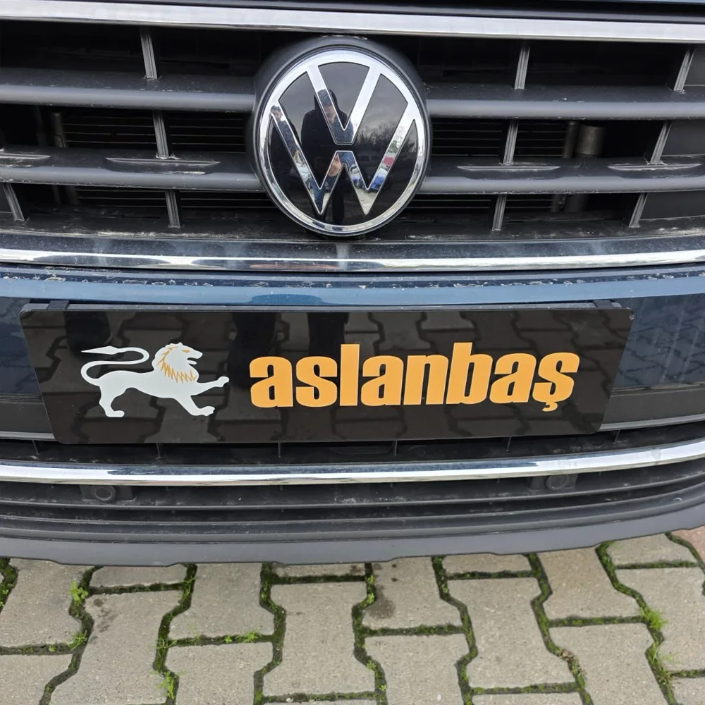 Showroom Dekor Plakalık