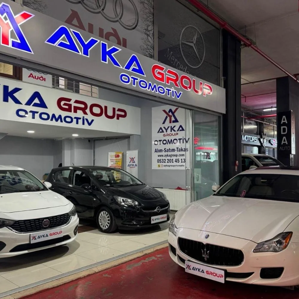 Showroom Dekor Plakalık